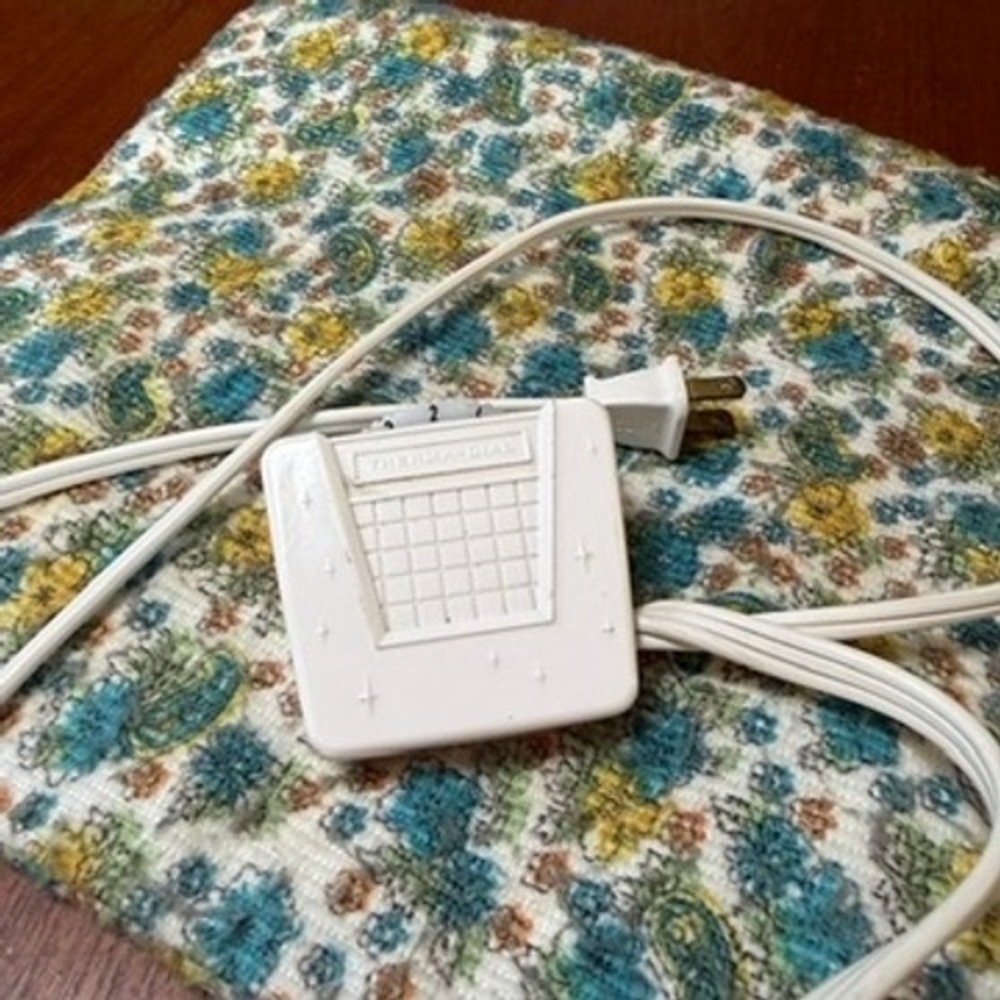 Northern Electric Therma-Dial Vintage Paisley Floral Heating Pad Cottagecore
